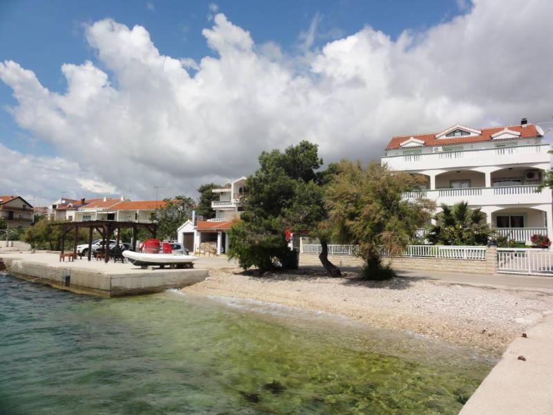 Villa Veronika Brodarica  Buitenkant foto